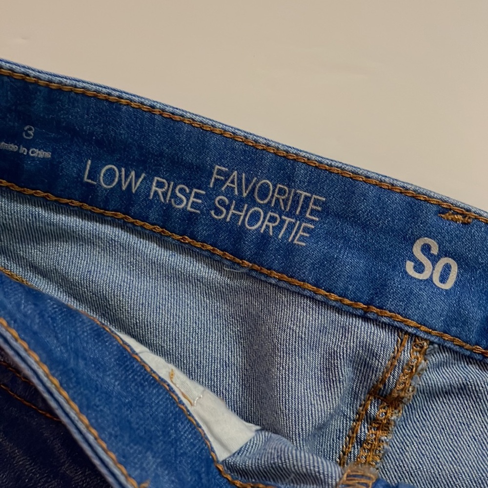 Low Rise Shorts - Picture 3 of 3